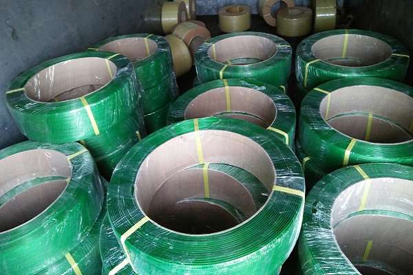 Dây đai PET 16mm cuộn tròn lõi giấy Dây đai PET 16mm cuộn tròn lõi giấy