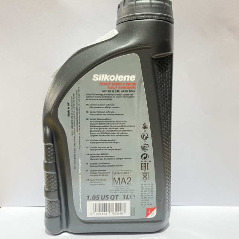 FUCHS SILKOLENE SCOOT SPORT 4 5W40 là Dầu nhớt tổng hợp toàn phần 100% Full Synthetic