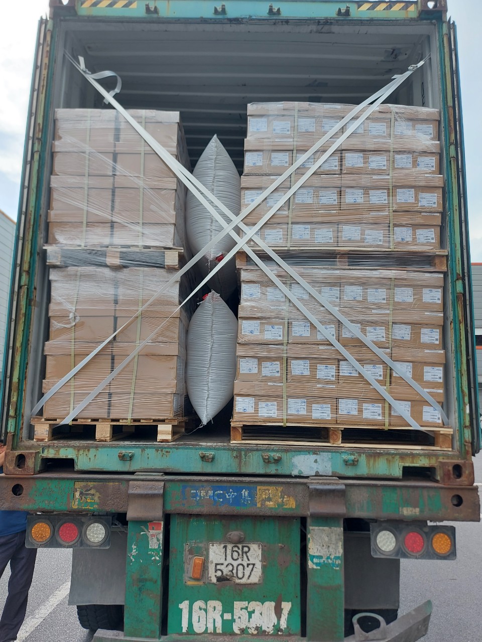 tui-khi-chen-lot-container-gia-tot-tphcm-1 túi khí chèn lót container giá tốt tphcm