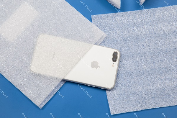 tui-pe-foam-chong-tinh-dien-04 Ưu điểm nổi bật của túi xốp PE Foam