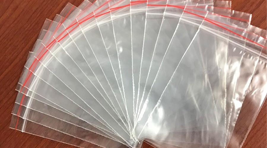 Túi zip chỉ đỏ có màu trắng trong dễ quan sát bên trong túi zip, túi zip đỏ, túi zipper chỉ đỏ, tui zip, tui zip do, tui zipper chi do