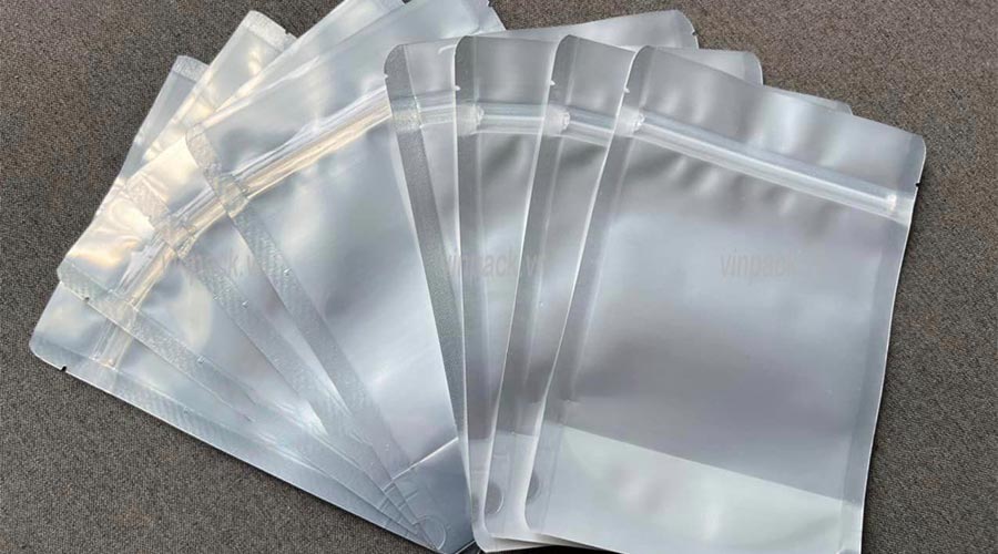 Túi zipper 1 mặt bạc - 1 mặt trong sang trọng Túi zip bạc, túi zipper bạc, túi zip bạc 2 mặt, túi zip bạc 1 mặt, túi zip bạc đáy đứng, tui zip bac, tui zipper bac, tui zip bac day dung